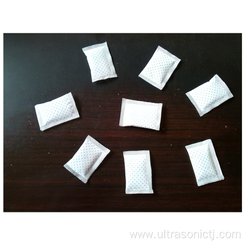 Ultrasonic sealing machine for non-woven bag making and sealing